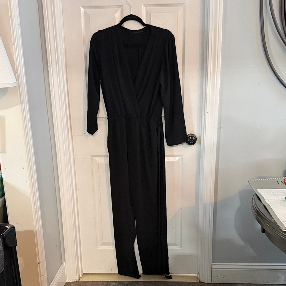 Chic Black Long Sleeve Jumpsuit